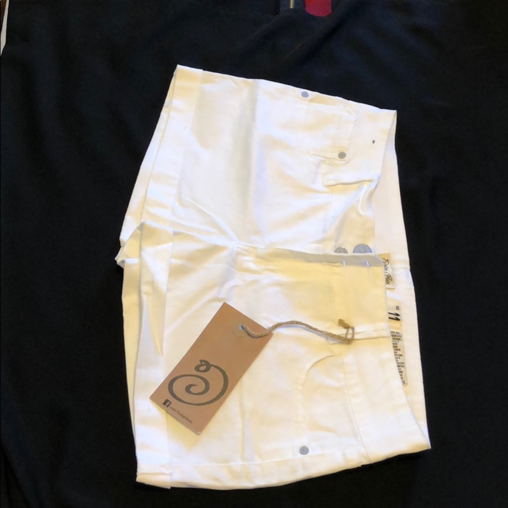 Indigo Rein White high shorts (Size 11)